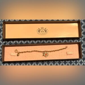 Vintage Juicy Couture bracelet with flower charm
